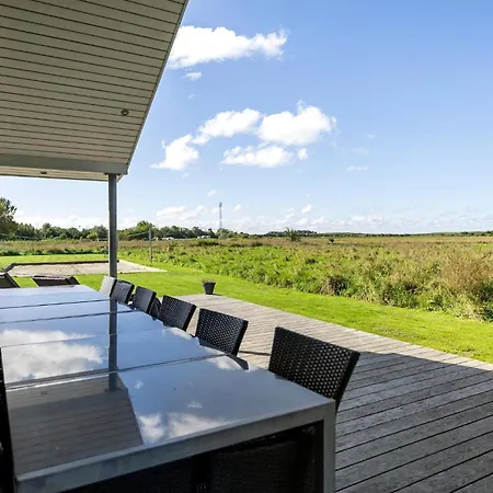Lovely In With Sauna
